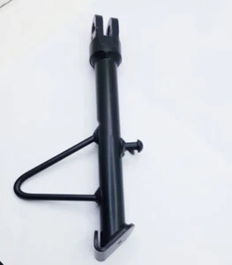 SOPORTE LATERAL NEGRO AJUSTE PARA ROYAL ENFIELD HIMALAYAN 400CC,HUNTER & SCERAM-411 - Imagen 1 de 4