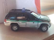 MAISTO - JEEP CHEROKEE GNR PORTUGAL POLICE   GREEN   1/42 APROX *NEW*