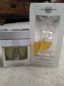 4 RARE Bath & Body Works RED HOT PASSION CINNAMON VANILLA Wallflower Refill Bulb - Picture 1 of 1