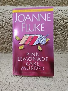 Pink Lemonade Cake Murder: A Delightful and Unwiderstehliche Culinary Cozy Mystery - Bild 1 von 3