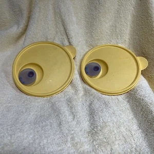 2 Tupperware Replacement Lids 2648A-2&2648B-3 Microwave Yellow W/blue 6” Fliptop - Picture 1 of 2