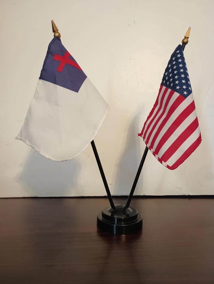 EE. UU. Americano con Cristo Bandera Cristiana 4"x6" Juego de Mesa Palo Base Negra Foto 1 de 1