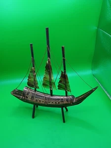 Vintage Hand-Carved Decorative Sailboat Made From Animal Horn - Picture 1 of 6