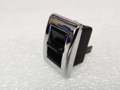 Interruptor de alimentación de techo corredizo Oldsmobile GM 1978 OEM Foto 1 de 4