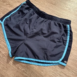 Alo Shorts Womens Medium Blue Running Lined Gym Fitness Run Yoga Elastic Waist - Picture 1 of 11