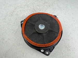 2010-2015 TOYOTA PRIUS REAR LEFT OR RIGHT SIDE DOOR AUDIO SPEAKER 861600WM30 OEM - Picture 1 of 3