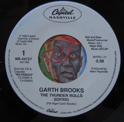 HEAR Garth Brooks 45 The Thunder Rolls / Victim Of The Game CAPITOL M- country - Image 1 of 2