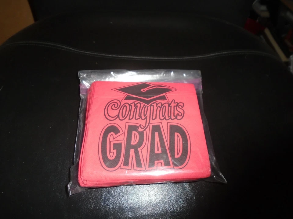 40 NOS CONGRATS GRAD BEVERAGE SIZE PAPER NAPKINS RED - Image 1 of 1