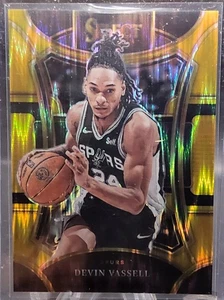2023-24 Select Devin Vassell Gold Seismic Tectonic Prizm /10 San Antonio Spurs - Picture 1 of 2