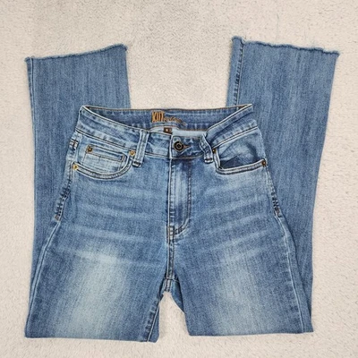 Pantalones de mezclilla elásticos dobladillo crudo corte bota azul 0 KUT From The Kloth para mujer M101MA1 Foto 1 de 4