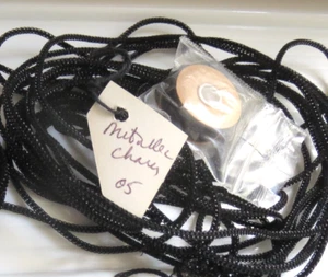 Renaissance Design Thread ~ Metallic 05 ~ Black Lot ~ Yarn plus thread - Picture 1 of 6