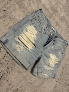 Abercrombie & Fitch Denim Distressed Boyfriend Low Rise Shorts Gr. 2 (Taille 31" - Bild 1 von 10