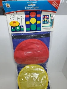 Carson Dellosa Education Stoplight Pocket Chart - Picture 1 of 4