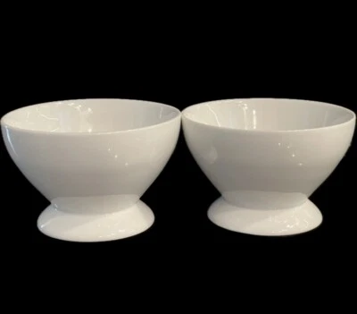 "Juego de 2 cuencos de sopa de porcelana con patas blancas de desierto, caja y barril 5 1/4"" usados en excelente estado" Foto 1 de 4