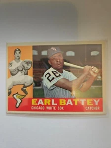 Topps Earl Battey 1960 #328 casi nuevo envío combinado - Imagen 1 de 2
