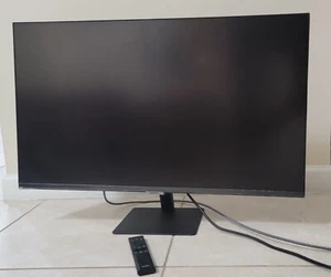 Samsung M7 32" UHD VA LCD Monitor - Black - Picture 1 of 3