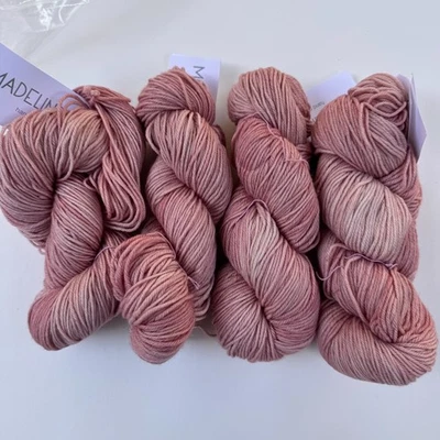 VTG MADELINETOSH TOSH DK - 4 Skeins "Rose" SW Merino 225 Yds NOS - Image 1 of 4
