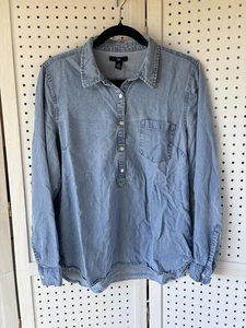 Camisa vaquera GAP para mujer M azul cambray 1/2 botón popover larga SLV Lyocell - Imagen 1 de 7