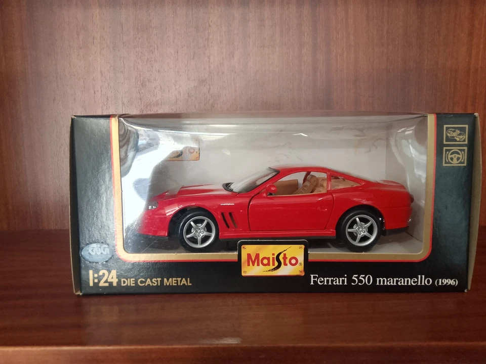 Ferrari 550 Maranello 1996 1:24 Special Edition Maisto Gig - Immagine 1 di 4