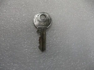 Stern Safe Key 3251 One Key - Picture 1 of 2