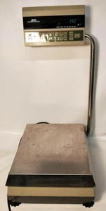 AND EP-20KB Platform Balance (20kg x 0.1g / 44lbs x 0.0005lbs) - Picture 1 of 4