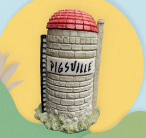 Ganz Pigsville 4" Farm Silo Figurine Village Figure Resin w Felt Bottom, Vintage - Picture 1 of 10