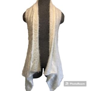 Escio Anthropology Women's Boho White Fuzzy Crochet Cascade Sweater Vest Small