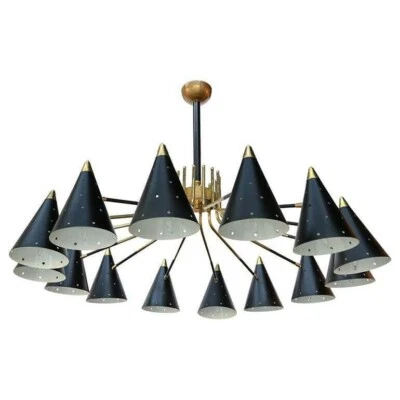 Lámpara de araña italiana grande estilo mediados de siglo de metal 14 tonos negros Foto 1 de 4