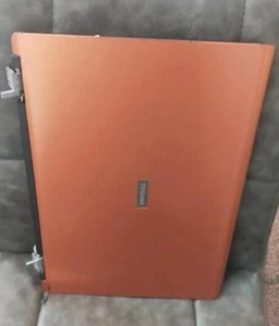TOSHIBA SATELLITE P100-160 LAPTOP SCREEN / TOP COVER - PARTS ONLY - Picture 1 of 2