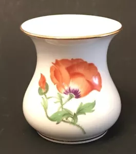 MEISSEN China CROSS SWORDS Antique FLOWER PAINTING POPPY Porcelain Pear VASE - Picture 1 of 6