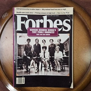 Forbes Magazine July 4, 1994 Harvard Business School's First Female Graduates - Bild 1 von 12