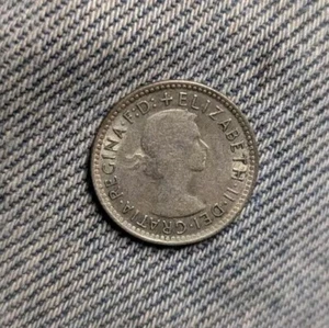 1956 Queen Elizabeth II Sixpence six pence Dei Gratia Regina F.D - Picture 1 of 1