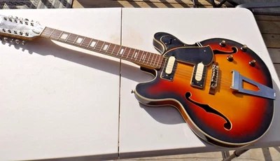1960's Univox 12 string Guitar Sunburst F Hole Hollow Body Electric - Image 1 of 4