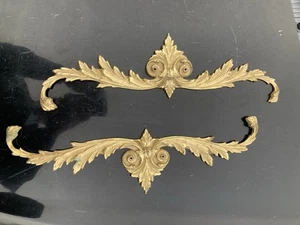 Pr  16” Heavy GATCO Solid Brass Pediment Center Cabinet Mount Cast Topper Ormolu - Picture 1 of 3