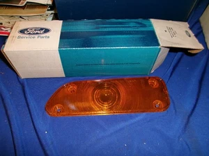 Lente de lámpara giratoria de estacionamiento izquierda para camioneta Ford Courier 1971-75 D27Z-13209-A fabricante de equipos originales NOS - Imagen 1 de 1