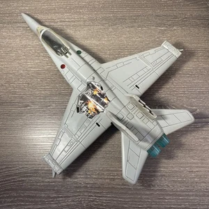 1996 Trendmasters Independence Day Angriffsflugzeug Kampfjet *NICHT FUNKTIONSFÄHIG* *LESEN* - Bild 1 von 23