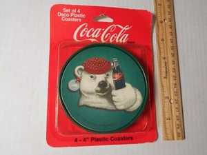 Posavasos decorativos de plástico vintage 1997 Coca Cola Polar Bear 4 pulgadas Juego de 4 NOS - Imagen 1 de 10
