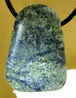 CHYTA  SERPENTIN  XL   Trommelstein gebohrt    EDELSTEIN  ANHÄNGER    Nr.9 - Bild 1 von 2