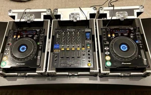 Pioneer DJM-800, CDJ-1000MK3 x 2 unità, funzionamento confermato, con custodia rigida, DJ - Foto 1 di 21