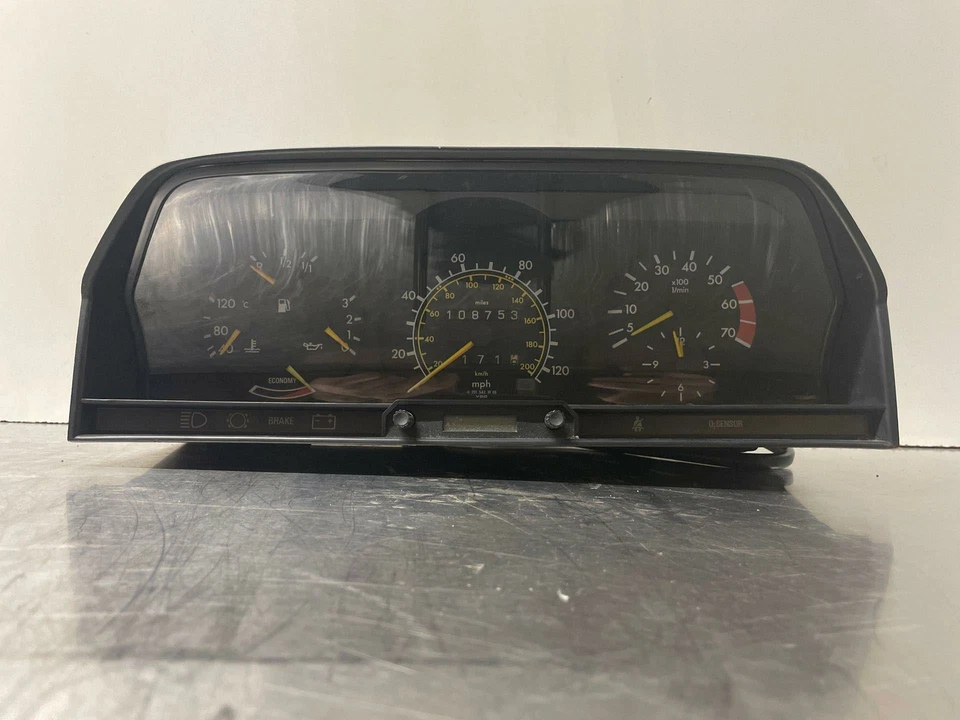 Mercedes Benz 190 1984 OEM velocímetro cuadro de instrumentos 2015402547 85-87 Foto 1 de 4