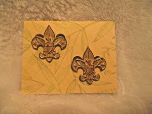 Vintage~anni 50~Boy Scouts of America~Spille in ottone~Aquila Fleur de Lis~Pat 1911~2 qt - Foto 1 di 6