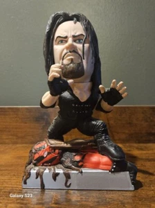 WWE 1998 Jakks Pacific Titan Sports 6" Plastic Wrestling Undertaker & Kane - Imagen 1 de 3