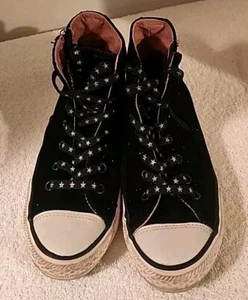 Converse Junior 2 schwarze Samt-Hi-Tops Sterne Schnürsenkel Reißverschluss Seiten - Bild 1 von 13