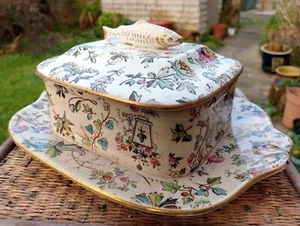 1870 Sardinendose Schale mit floralen & geformten Motiven mit Blattgold in G Zustand - Bild 1 von 14