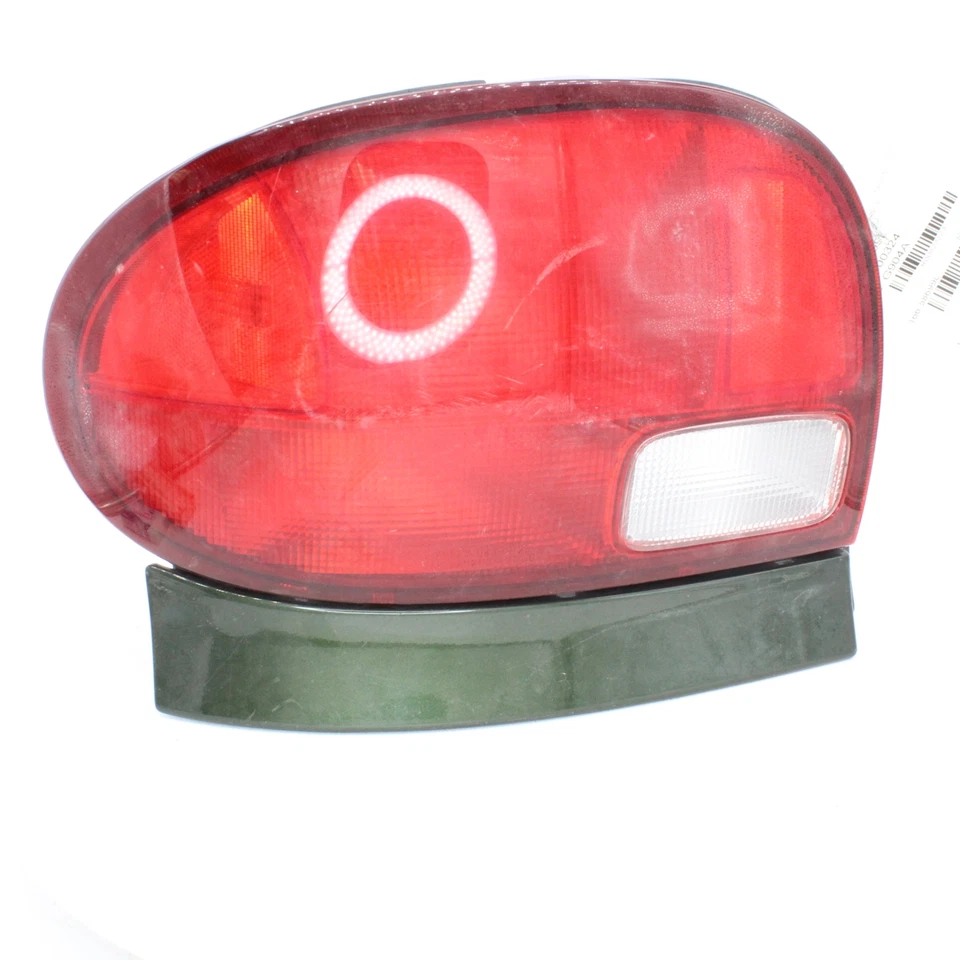 1999 Chevrolet Metro Tail Light Assembly Part Number 91173740 - Image 1 of 4