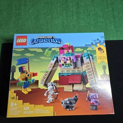 LEGO Minecraft Legends The Devourer Showdown ( 21257 ) (NISB) - Image 1 of 4