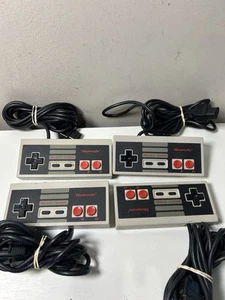 Original Nintendo NES Official Game Controller Lot Of 4 NES-004 TESTED - Picture 1 of 3
