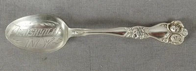 Cuchara de recuerdo de plata esterlina Baker Manchester Parishville New York Foto 1 de 4