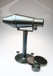 Voigtländer daguerreotype metal camera Petz val lens Replica 98303 - Bild 1 von 9