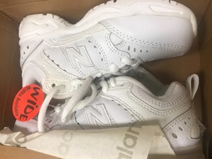 a perfect dealer new balance